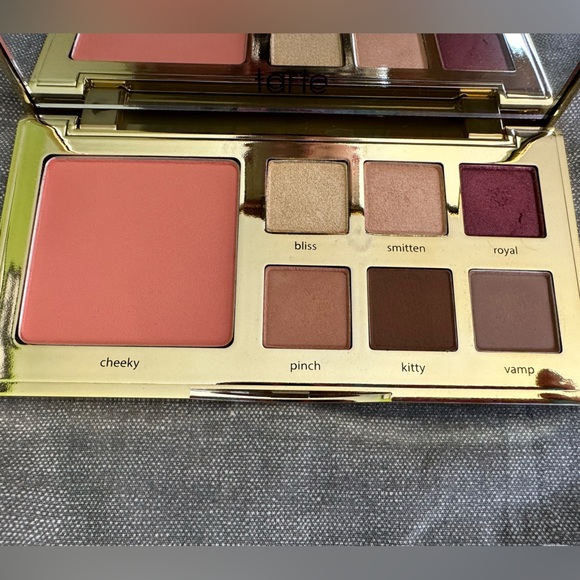 Tarte Styled By Hrush Face Palette - Picture 2 of 3